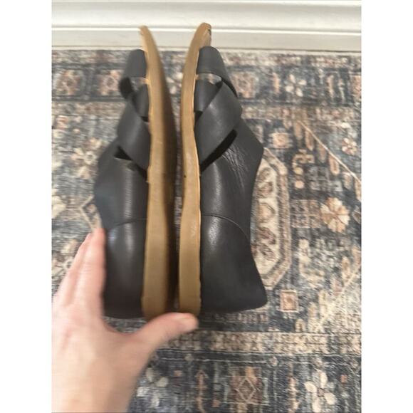 Born "Ithaca" Sandals/ Shoes Women's Size 10 Medium Black Nero New - Picture 6 of 7